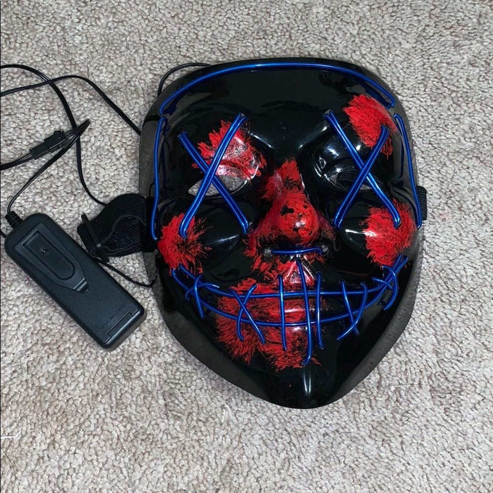 Halloween Light-up Mask